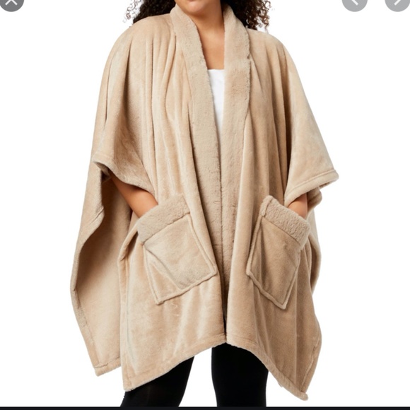 Charter Club Other - Charter Club Cozy Tan Wrap